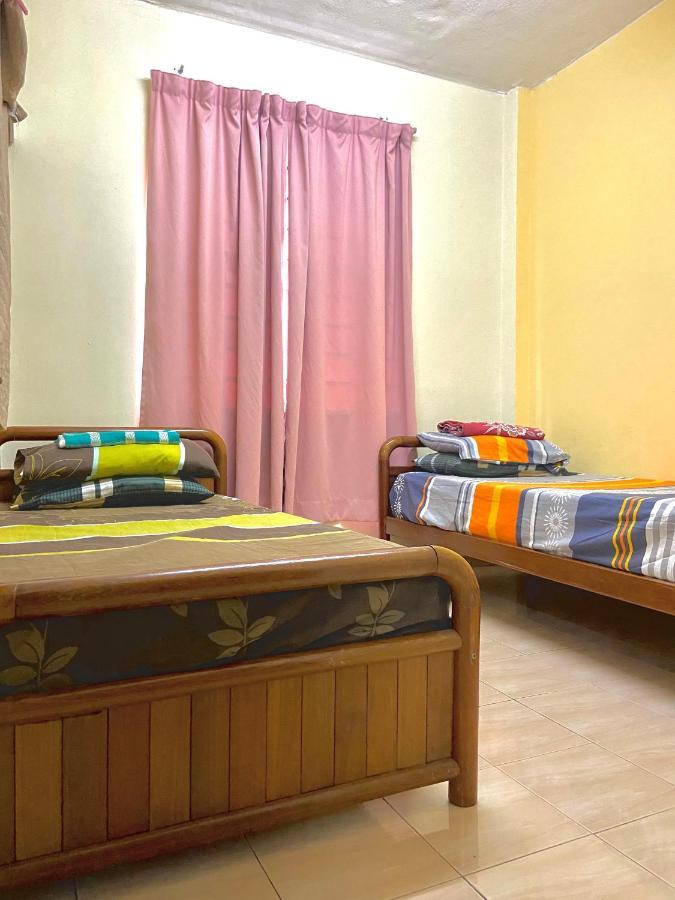 Smilez Homestay H102 & A306 At Pd Perdana Kondo Resort Port Dickson Exteriér fotografie